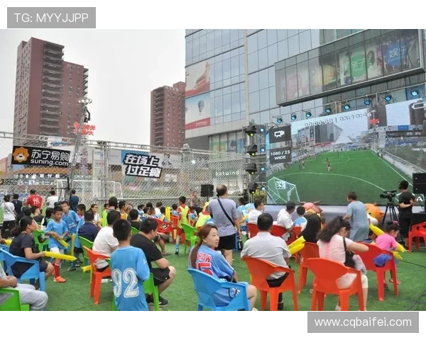 国际足球明星杯盛况空前球迷热情高涨共庆足球盛宴 国际足球明星杯盛况空前球迷热情高涨共庆足球盛宴
